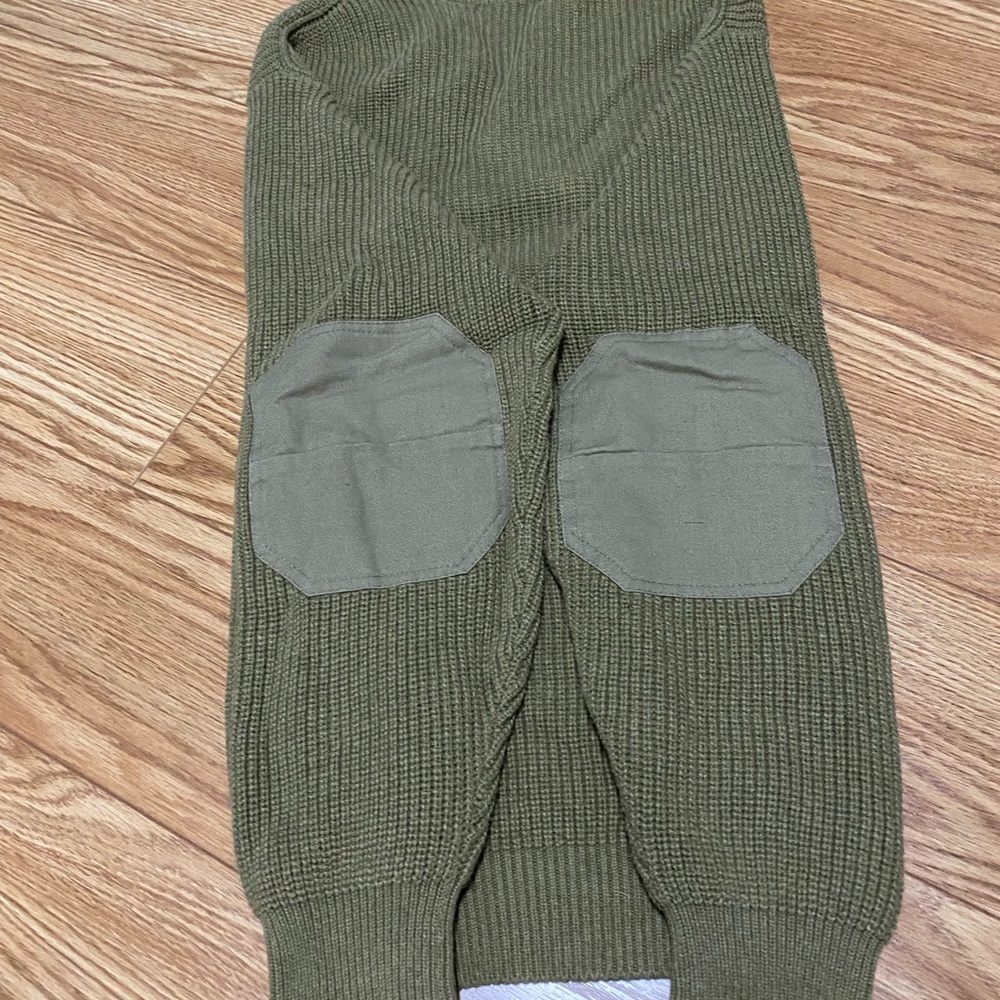 Orvis Men's Khaki Buttoned Sweater - Picture 2 of 4